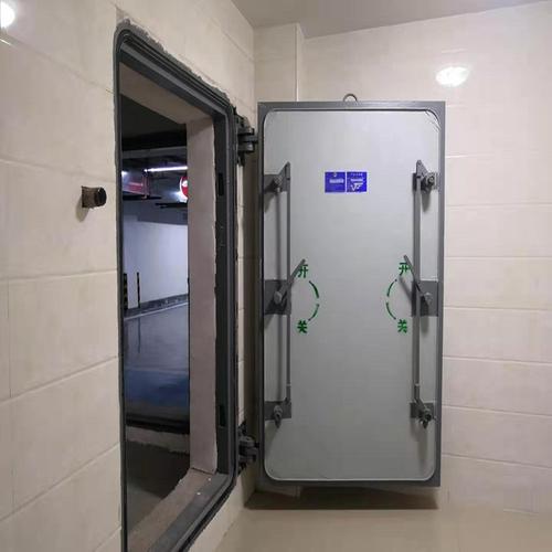 单双扇防护密闭门 节省工期 保障多气候条件下稳定使用 密封性强 中洲