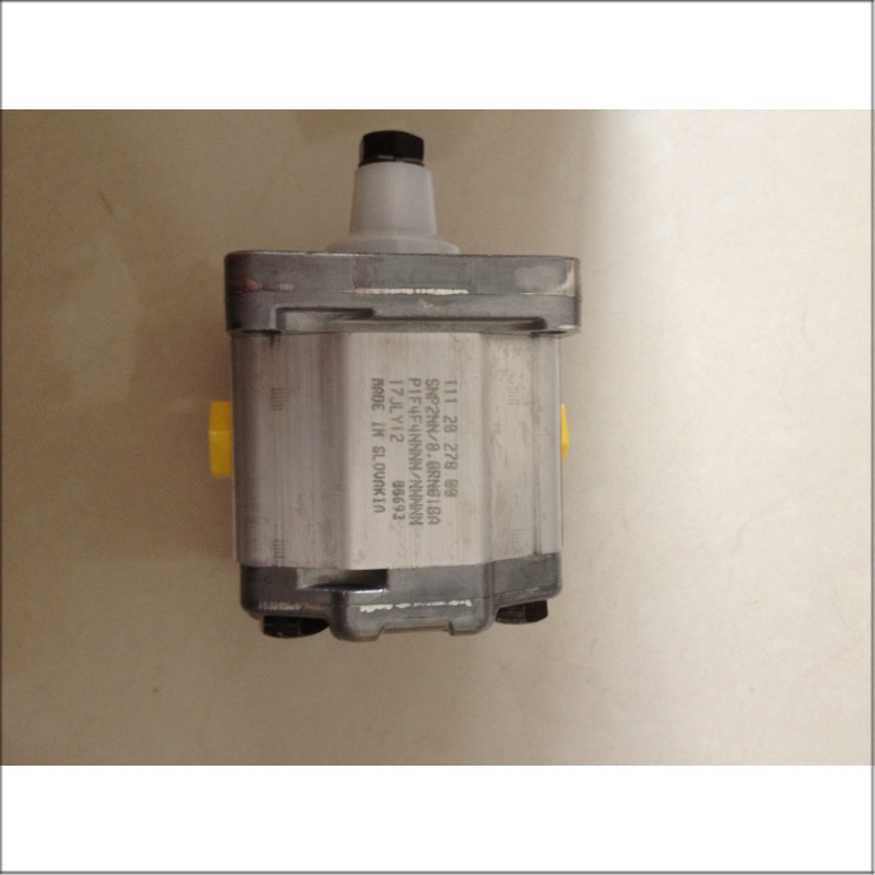 供应 DANFOSS丹佛斯齿轮泵111.20.278.00