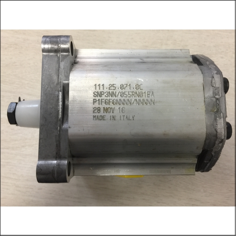 供应 DANFOSS丹佛斯齿轮泵111.25.071.0C SNP3NN 055RN01BA P1F