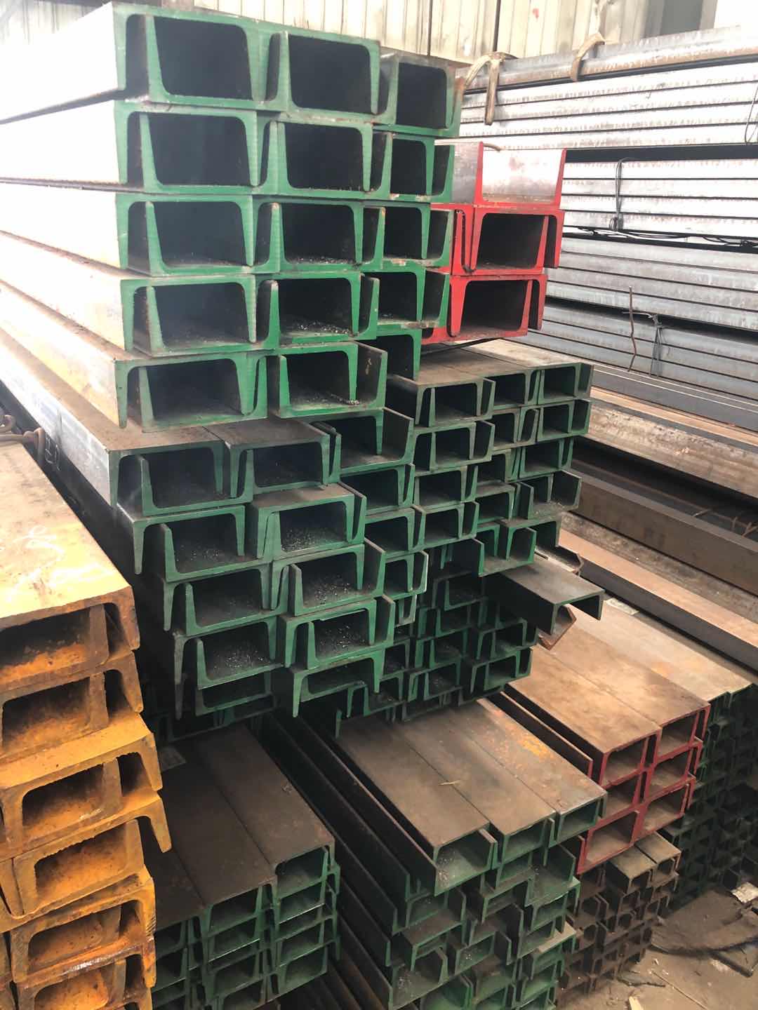 佛山钢贸贸易现货出售日标槽钢200x80x7.5x11  材质SS400级别