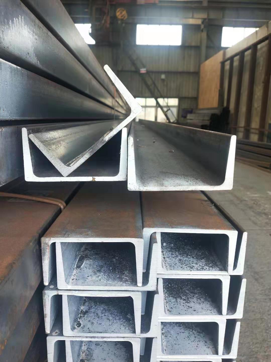 佛山钢贸贸易现货出售日标槽钢125x65x6x8  材质SS400级别