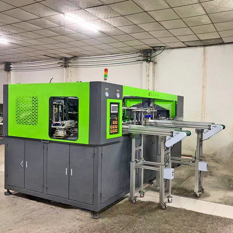 热卖 广口式PET塑料吹瓶机 一出四 广口式全自动吹瓶机 输送机 上胚 出瓶