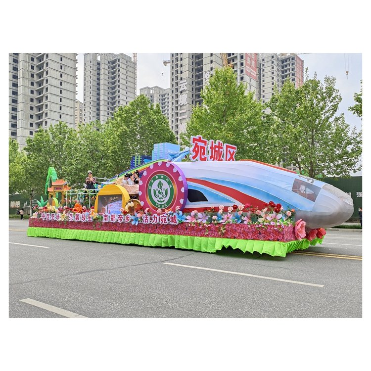 龙兴  彩车制作公司主题公园景区游园花车制作厂家主题公园游街花车装置